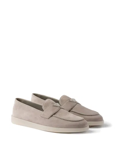 Prada Wildleder-loafer Mit Emailliertem Triangel-logo In Gray