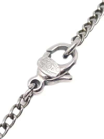 Pre-owned Chanel 2005 Cc Logo-pendant Necklace In Silver