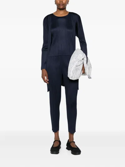 Issey Miyake Pleated Open-front Cardigan In Black