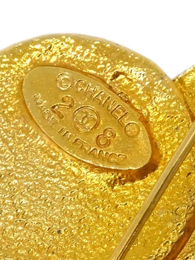 Pre-owned Chanel 1990-2000s Cc Brooch Pin In Gold