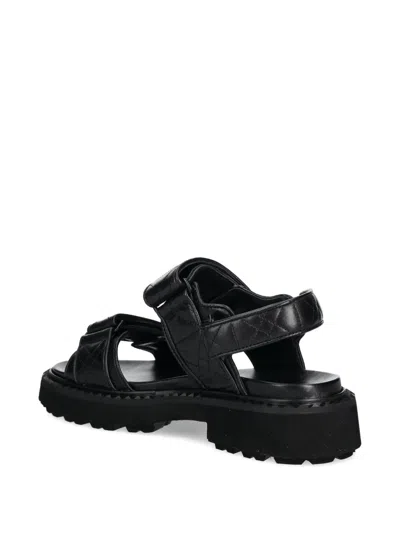 Kennel & Schmenger Quilted Platform Sandals In Black