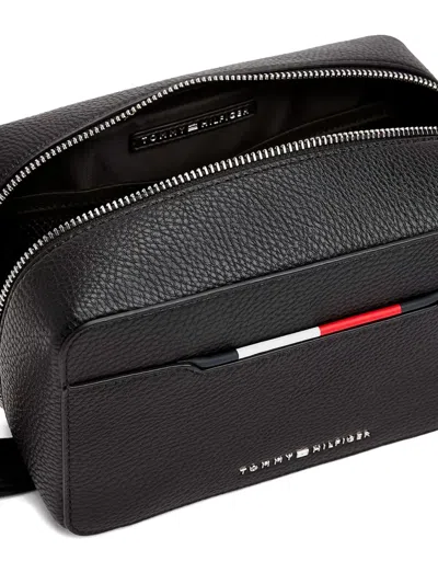 Tommy Hilfiger Zip-top Handle Wash Bag
