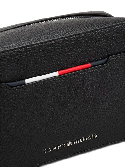 Tommy Hilfiger Zip-top Handle Wash Bag