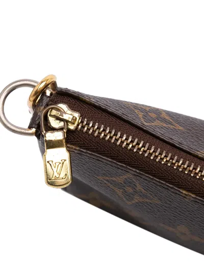 Pre-owned Louis Vuitton 2011 Monogram Mini Pochette Accessoires Handbag