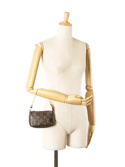 Pre-owned Louis Vuitton 2020 Monogram Mini Pochette Accessoires Handbag