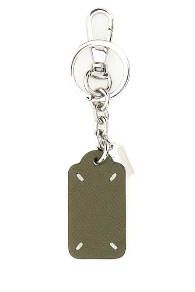 Maison Margiela Olive Green Leather Keyring In Green