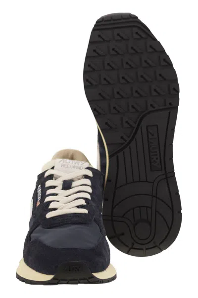 Autry Reelwind Low Suede And Shell Sneakers In Black