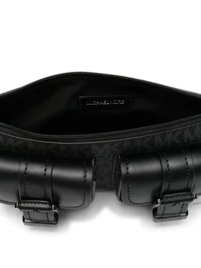 Michael Michael Kors "bryant" Small Xbody Pouchette