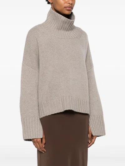 Soft Goat Girlfriend Cashmere Turtle-neck Jumper