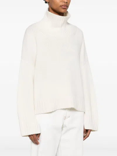 Soft Goat Girlfriend Cashmere Turtle-neck Jumper
