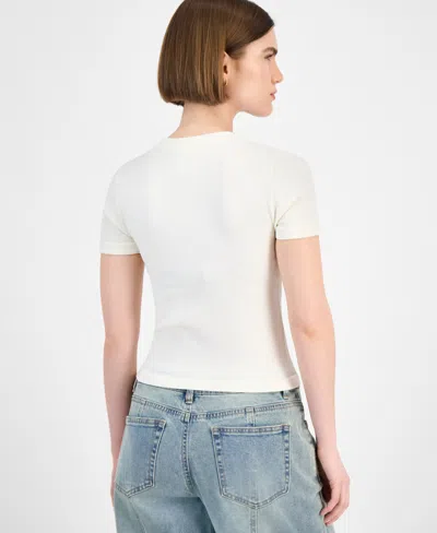 Hippie Rose Juniors' Seamless Crewneck Ribbed Tee