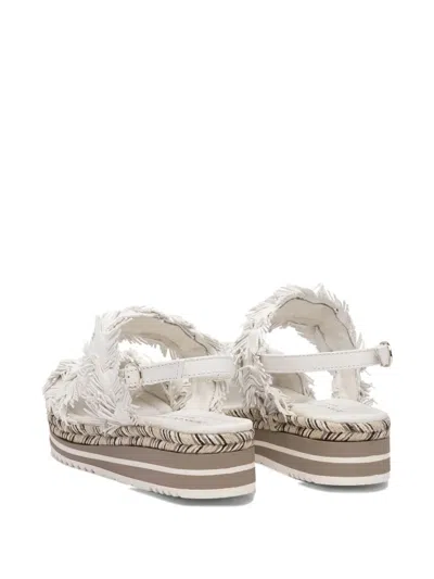 Toni Pons Fringed Platform Sandals In White