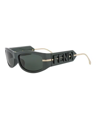 Fendi Shield-frame Injection Sunglasses With Saddle Nose Bridge