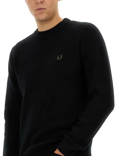 Fred Perry Printed Duchesse Mini Skirt With Pleats In Black