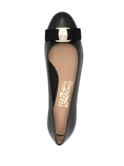 Ferragamo 40mm Ballerina Shoes In Black