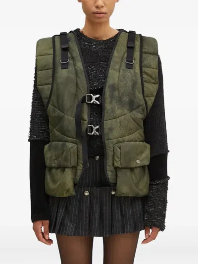 Andersson Bell Quilted Buckle-fastening Gilet In Green