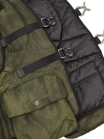 Andersson Bell Quilted Buckle-fastening Gilet In Green