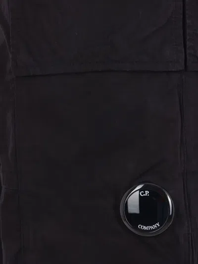 C.p. Company Lens-detail Cargo Pants In Black