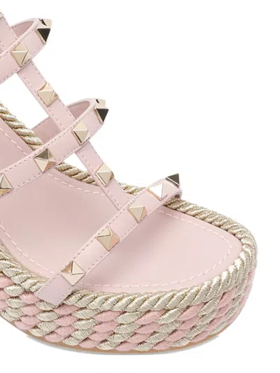 Valentino Garavani Women Rockstud Wedged Sandals In Pink