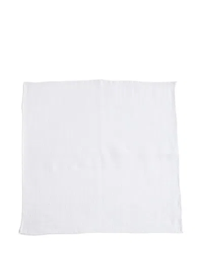 D4.0 Linen Pocket Square In White