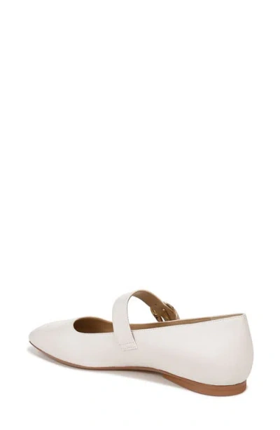 27 Edit Naturalizer Carter Mary Jane Flat