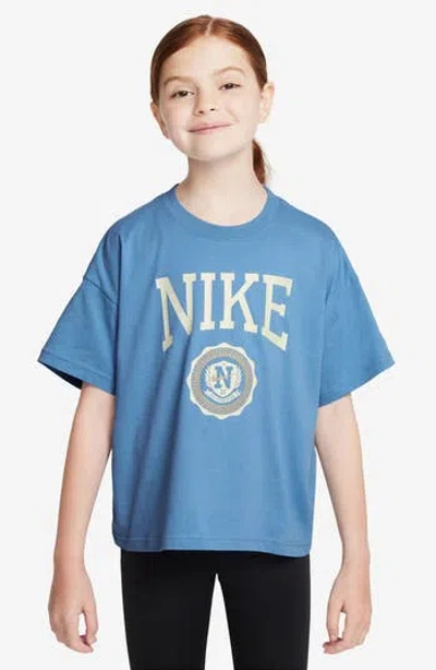 Nike Women's  Sportswear Girls' T-shirt