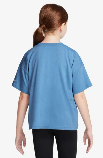 Nike Women's  Sportswear Girls' T-shirt