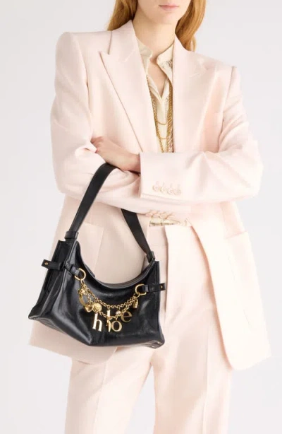 Chloé Logo Charm Hobo Bag In Shiny Leather In Black