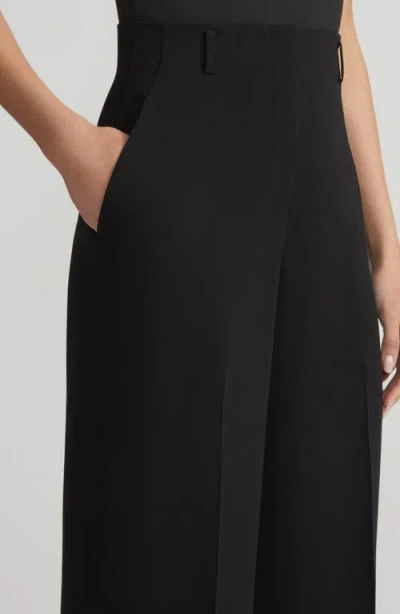 Lafayette 148 Petite Dalton Pant In Kindwool Nouveau Crepe In Black