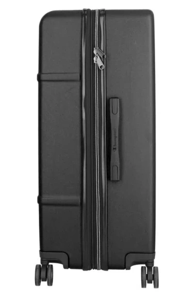Champion Journey 21-inch Expandable Spinner Carry-on