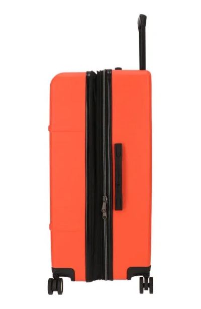 Champion Tracker 21-inch Expandable Spinner Carry-on