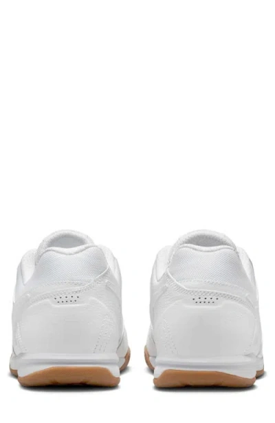 Nike Gato Low-cut Casual Shoes