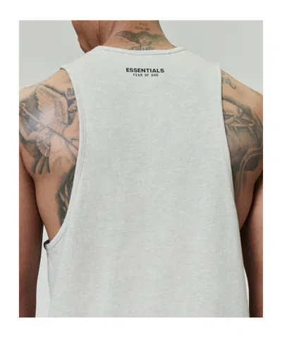 Essentials Thorough U-neck Vest In White