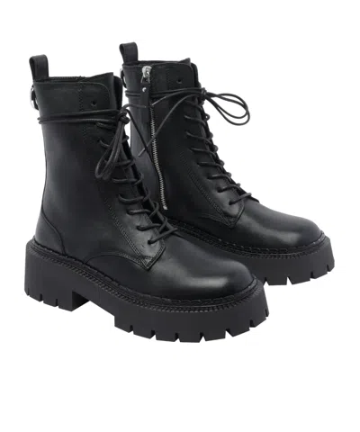 Vic Matie Round Toe Ankle Boots In Black
