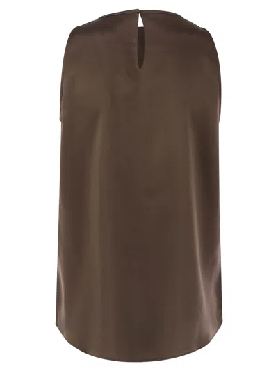 Brunello Cucinelli Crew Neck Vest In Brown