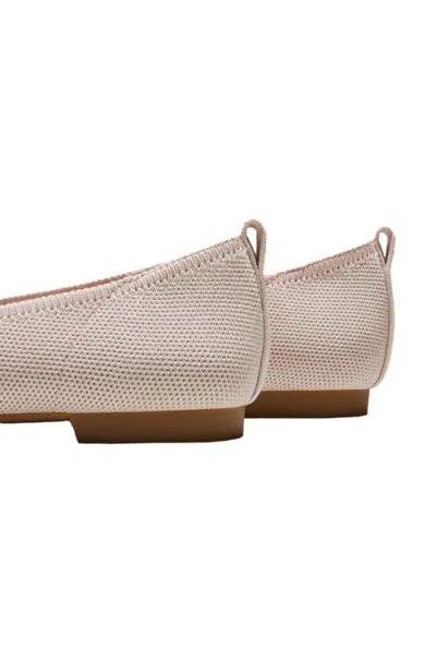 Vivaia Mini Square-toe Flats