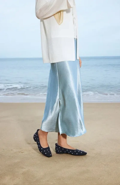 Vivaia Mini Square-toe Flats