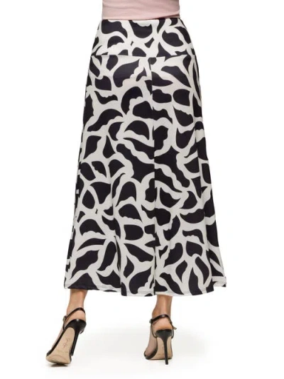 24seven Comfort Apparel Maternity Black And White Print Elastic Waist A-line Maxi Skirt