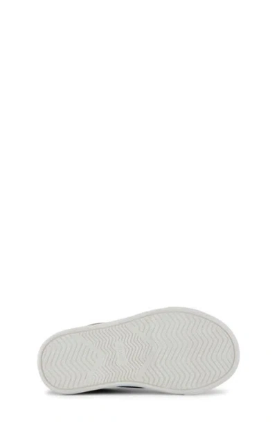 Toms Kids' Cruz Mid Slip-on Sneaker