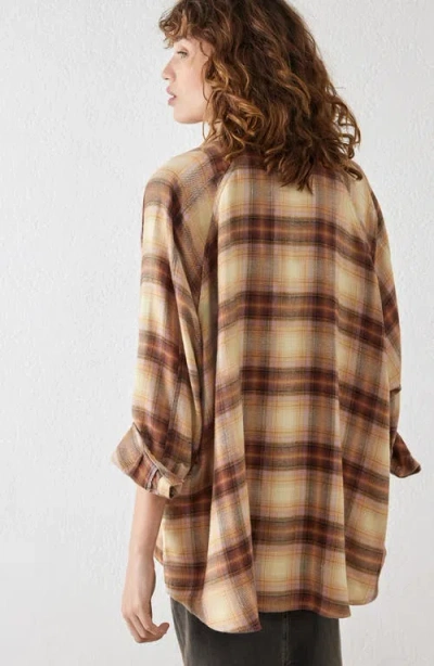 Bdg Urban Outfitters Brendon Plaid High-low Hem Button-up Shirt