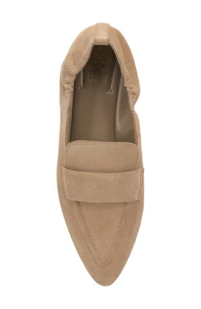 Vince Camuto Azur Flat