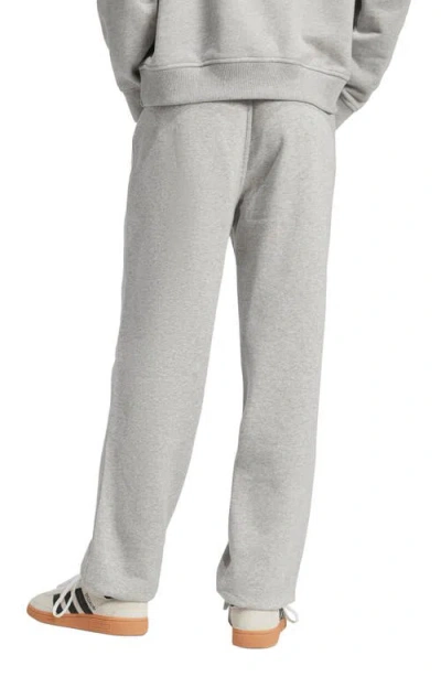 Adidas Originals Adidas Essentials Trefoil Lifestyle Fleece Sweatpants In Gray