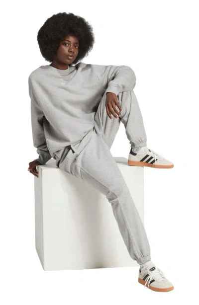 Adidas Originals Adidas Essentials Trefoil Lifestyle Fleece Sweatpants In Gray