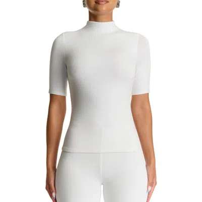 Naked Wardrobe Smooth Sculpt T-shirt In White