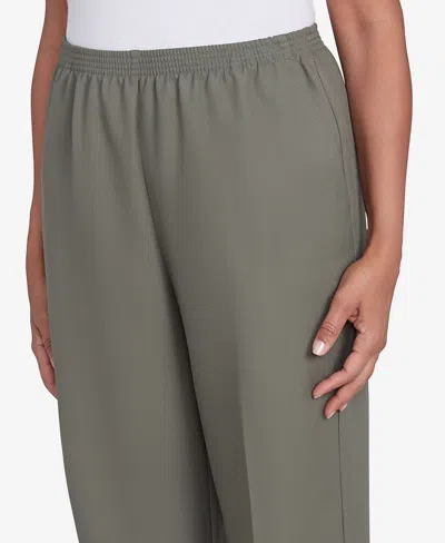 Alfred Dunner Women's Classic Poly Accord Short Length Pants