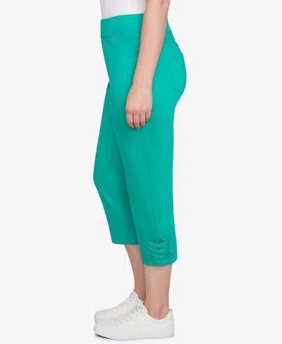 Ruby Rd. Petite Ladder Hem Soft Denim Capri Jeans