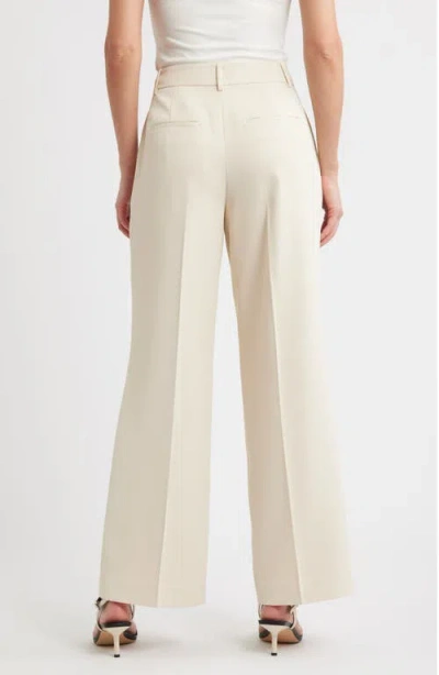 Elie Tahari The Jana Pintuck Pleat Pants In Neutral