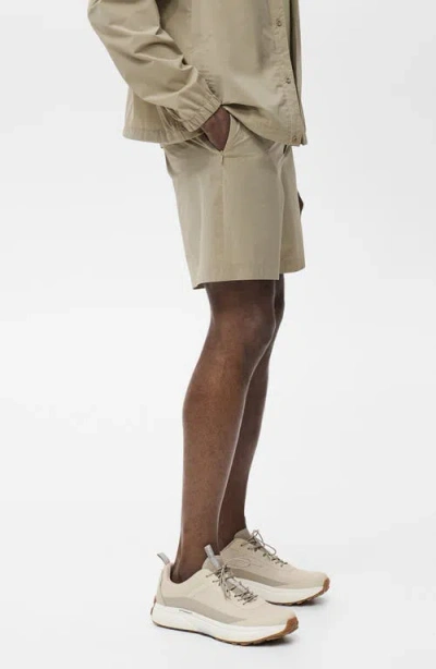 Mango Men's Water-repellent Bermuda Shorts