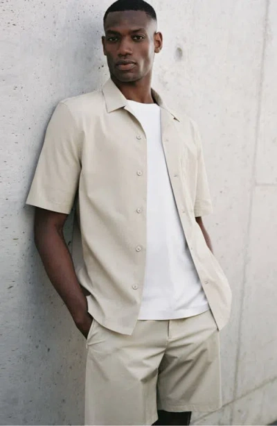 Mango Men's Water-repellent Bermuda Shorts In Neutral