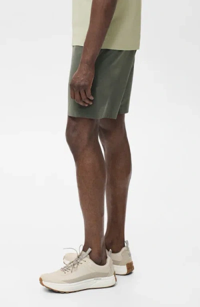Mango Water Repellent Coolmax® Bermuda Shorts In Green